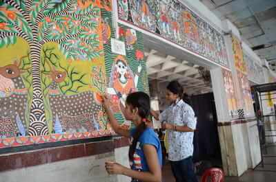 Madhubani paintings- Patna Jn.